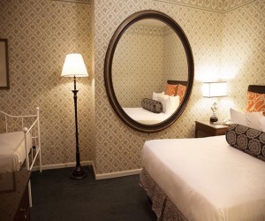 Marina Inn San Francisco - Queen Room with Day bed